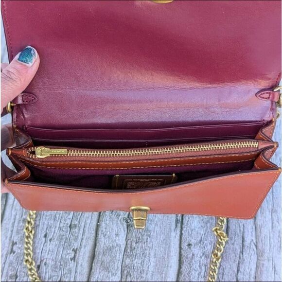 Coach Riley Signature Colorblock Chain Clutch Crossbody Bag. Tan/Rust. #68312 - Picture 6 of 11